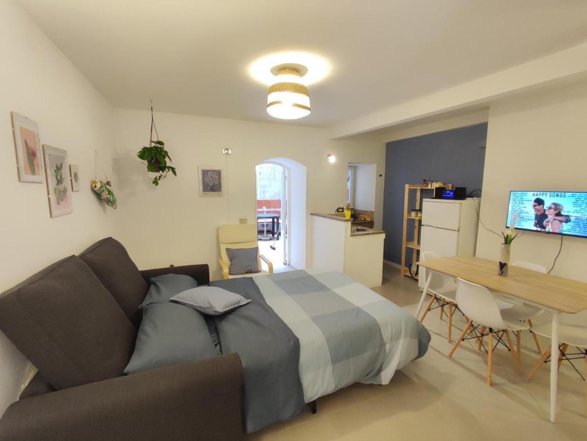 Loft Con Cortiletto - 100 Meters From The Beach Apartman Cefalù Kültér fotó